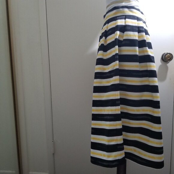 Eva Mendes Flared Skirt, Black & Yellow, size 4 - Picture 2 of 15